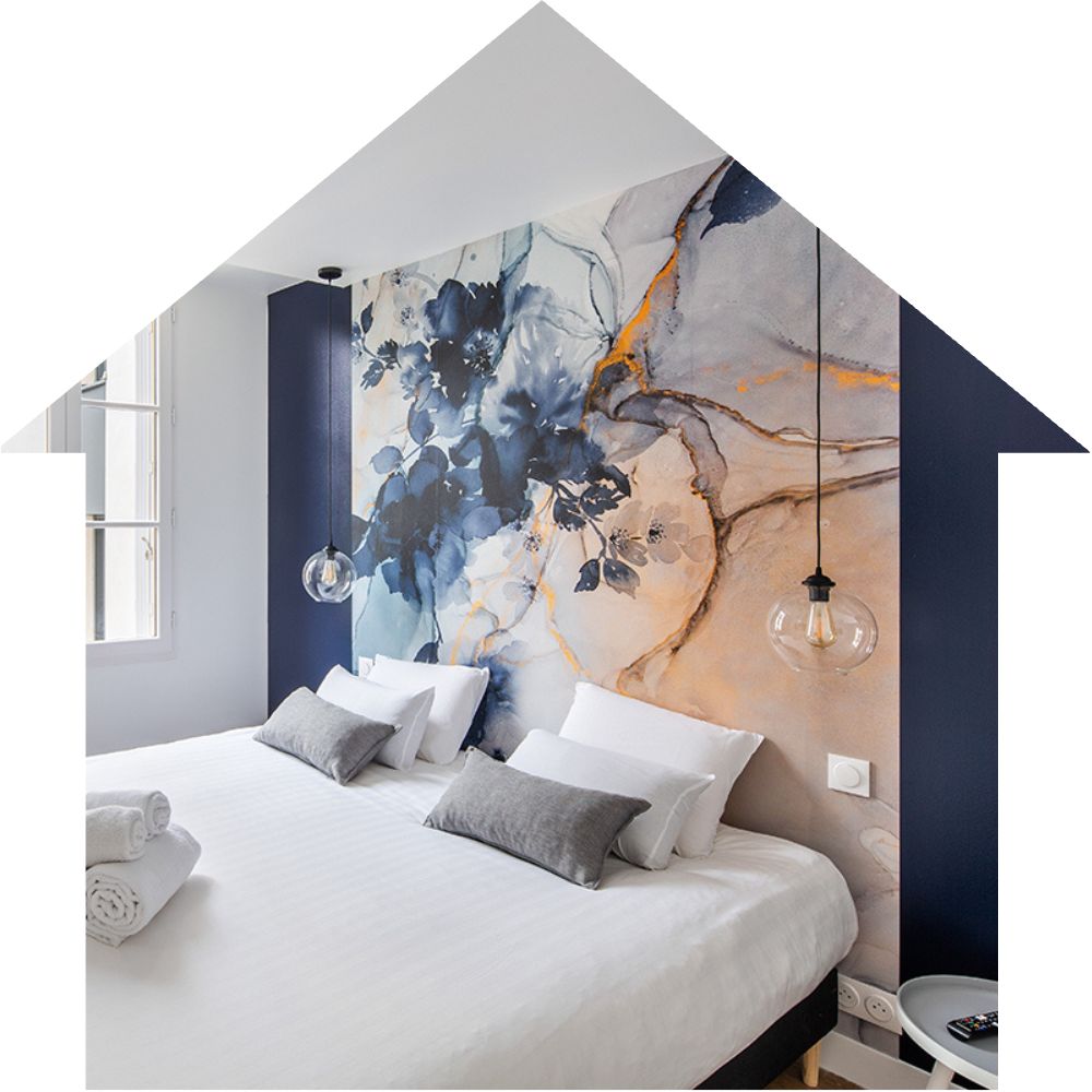 Suite parentale avec papier peint panoramique par Oser mon Intérieur